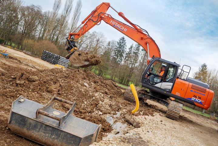 Location de matériel TP avec chauffeur Metz